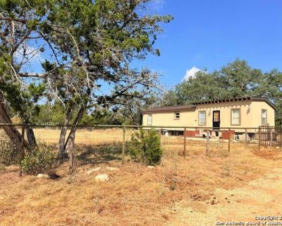 2 Bedroom 1BA 700 ft Single Family House For Sale in Pipe Creek, TX