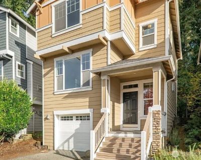 18612 144th Ave NE. Available Now! Initial lease through March 2027. Beautifully updated 3-bed, 2.5-bath detached home in the heart of Woodinville! Located in the desirable Northshore School District, this 1,370 sq ft home offers comfort, style, and convenience. Main level features an open concept living and dining area with brand-new flooring and fresh interior paint throughout. The kitchen sh...