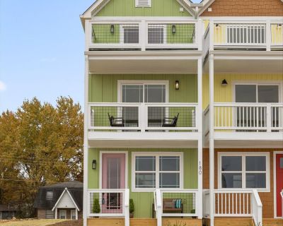 3 Bedroom 2BA 1482 ft Townhouse For Sale in Chattanooga, TN