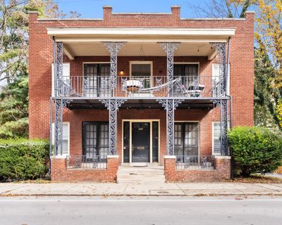 8 Bedroom 4BA 3922 ft Multi-Family For Sale in Lexington, KY