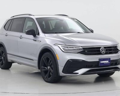 Used 2023 Volkswagen Tiguan SE R-Line Black