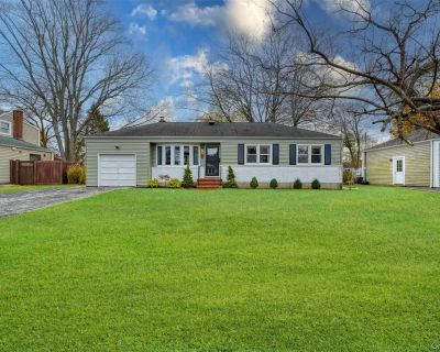 3 Bedroom 1BA 1200 ft Single Family House For Sale in Greenlawn, NY