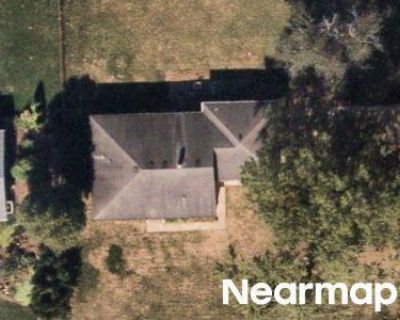 2 Bed 1 Bath Preforeclosure Property in Geneva, IL 60134 - W Fabyan Pkwy