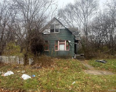 3 Bedroom 1BA 1565 ft Single Family House For Sale in Detroit, MI