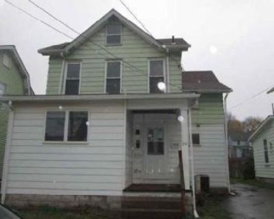 4 Bed 2 Bath Foreclosure Property in Butler, PA 16001 - E Penn St