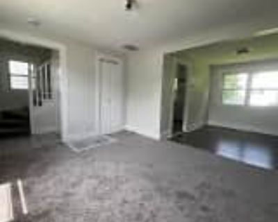 2 Bedroom 1BA 880 ft² House For Rent in Naugatuck, CT 125 Highland Ave