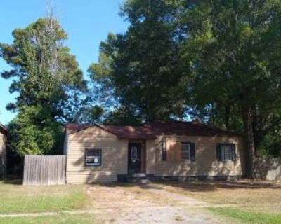 1 Bath Preforeclosure Property in Pine Bluff, AR 71603 - W 29th Ave