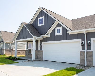 3 Bedroom 2BA 1879 ft Pet-Friendly Apartment For Rent in Avon, IN