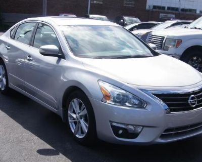 Used 2014 Nissan Altima 2.5 2WD CVT