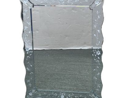 Nessane Vintage Style Wall Mirror