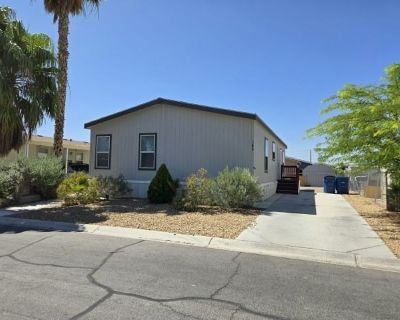 E Sahara Ave Spc,las Vegas, Property For Rent