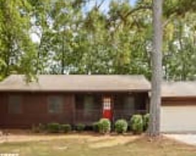 3 Bedroom 2BA 1694 ft² House For Rent in Snellville, GA 4472 Marci St