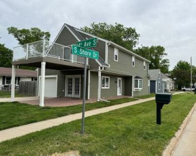 3 Bedroom 3BA 1821 ft Single Family House For Sale in Clear Lake, IA