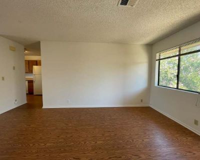 2 Bedroom 1BA 650 ft Apartment For Rent in Atascadero, CA