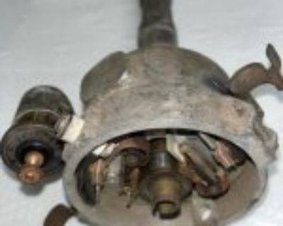 Vintage Mallory 24100V Dual-Point Distributor for Chevrolet