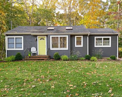 2 Bedroom 2BA 1000 ft Furnished House For Rent in Southold, NY
