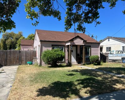 3 Bedroom 2BA 1559 ft Single Family House For Sale in San Jose, CA