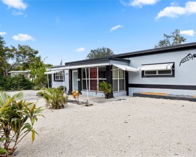 2 Bedroom 1BA 2292 ft House For Rent in North Miami Beach, FL