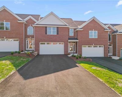 3 Bedroom 2BA 3380 ft Townhouse For Sale in Venetia, PA