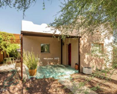 1 Bedroom 2BA 852 ft Single Family Home For Sale in Tucson, AZ
