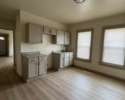 3 Bedroom 1BA 0 ft Apartment For Rent in Milwaukee, WI