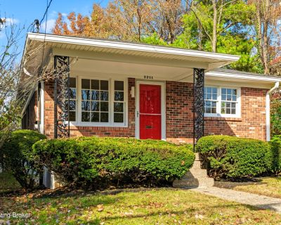 3 Bedroom 1BA 1050 ft Apartment For Rent in Louisville, KY