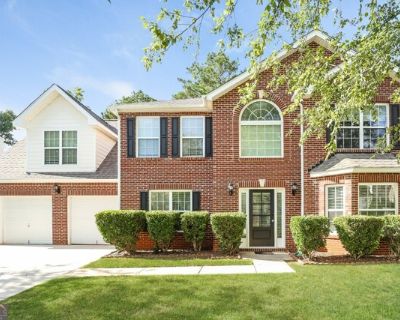 Bella Vista Ter, Mcdonough, Home For Rent