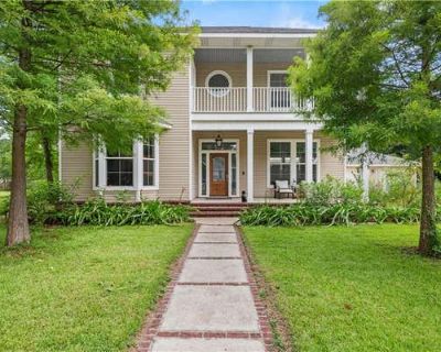 5 Bedroom 4BA 3038 ft Single Family Home For Sale in MANDEVILLE, LA