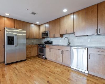 2 Bedroom 1BA 1021 ft Apartment For Rent in Rutherford, NJ