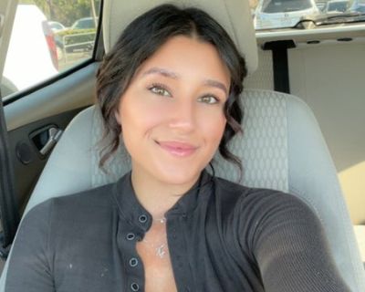 Female Seeking Room in Los Angeles