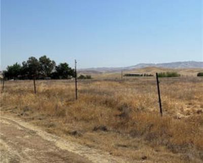 Land For Sale in BAKERSFIELD, CA
