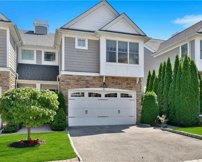 3 Bedroom 2BA 2500 ft Townhouse For Rent in Scarsdale, NY