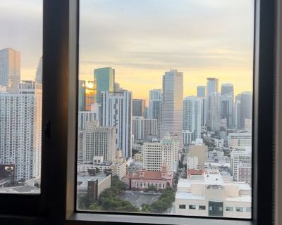 Hey! | have a place in Brickell and I'm currently looking for a roommate. Rent is $2000 and the application is approved within 2 days! I would love to have a roommate I can be friends and get along with and someone who is clean, honest, respectful, and overall a good person. If interested please feel free to text me 305-797-8392.. 2 Bedroom. 2 Bathroom