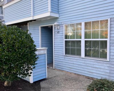 2 Bedroom 1BA 944 ft Condo For Sale in Egg Harbor Township, NJ