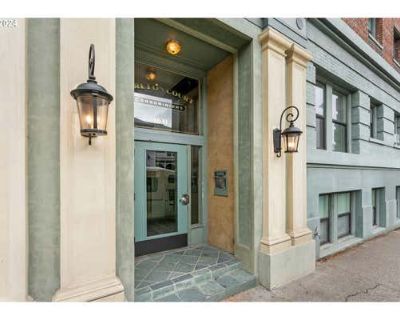 1BA 329 ft Pet-Friendly Condominium For Sale in PORTLAND, OR