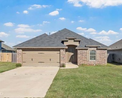 3 Bedroom 2BA 1320 ft Apartment For Rent in Bossier County, LA