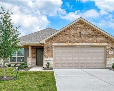 13308 Diamond Reef Ln. Welcome to this beautiful home located in the desirable Lago Mar community! This spacious 3-bedroom, 2-bath residence offers an open-concept layout filled with natural light, perfect for modern living. The kitchen features granite countertops, stainless steel appliances, and a large island that opens to the dining and living areas-ideal for entertaining. The primary suite...