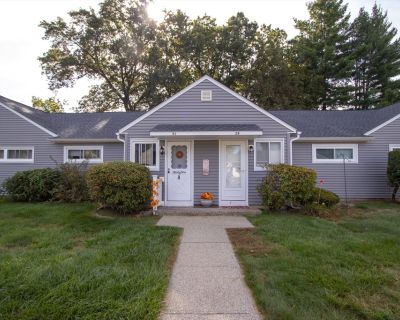 2 Bedroom 1BA 740 ft Condo For Sale in Chicopee, MA