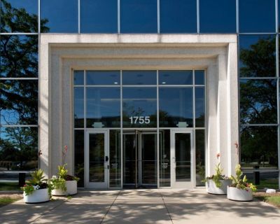 Business Address and Office for Rent