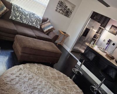 Matt (Has a House) on iROOMit. Room in the 2 Bedroom 3BA House For Rent...