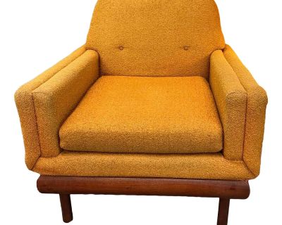 1960s Mid-Century Modern Flexsteel Armchair With Walnut Trim