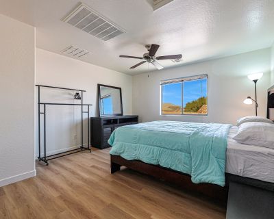 Beautiful & spacious Laveen House with Garage (id. 7626) (Has an Apartment)...