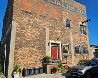 3 Bedroom 1BA 2444 ft Furnished Apartment For Rent in Port Huron, MI