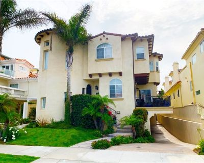 4 Bedroom 3BA 2940 ft Townhouse For Sale in Redondo Beach, CA
