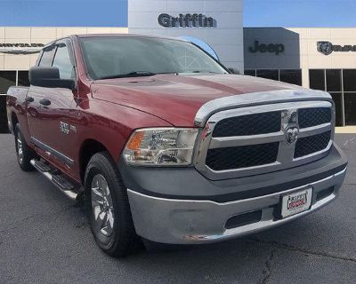 2015 RAM 1500 4X2 Express 4DR Quad Cab 6.3 FT. SB Pickup