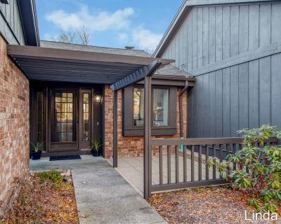 3 Bedroom 2BA 1727 ft Condo For Sale in Grand Rapids Twp, MI