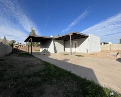 W Th St, Yuma, Home For Rent