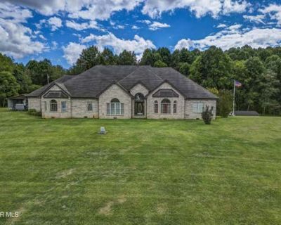 6 Bedroom 4BA 4535 ft Single Family Home For Sale in BLUFF CITY, TN