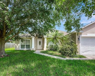 Se Carnival Ave, Port Saint Lucie, Home For Sale