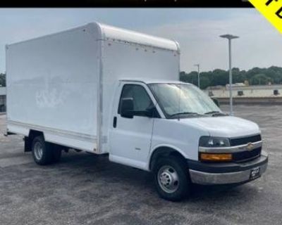 Used 2022 Chevrolet Express Commercial Cutaway 3500